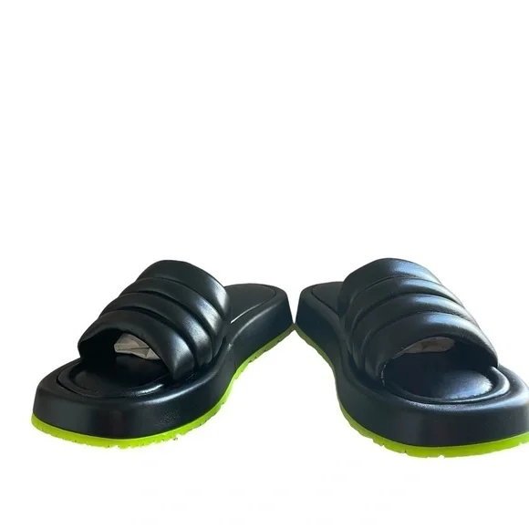 P448 Fergie Sandals Black Made in Italy NWT - Picture 10 of 15